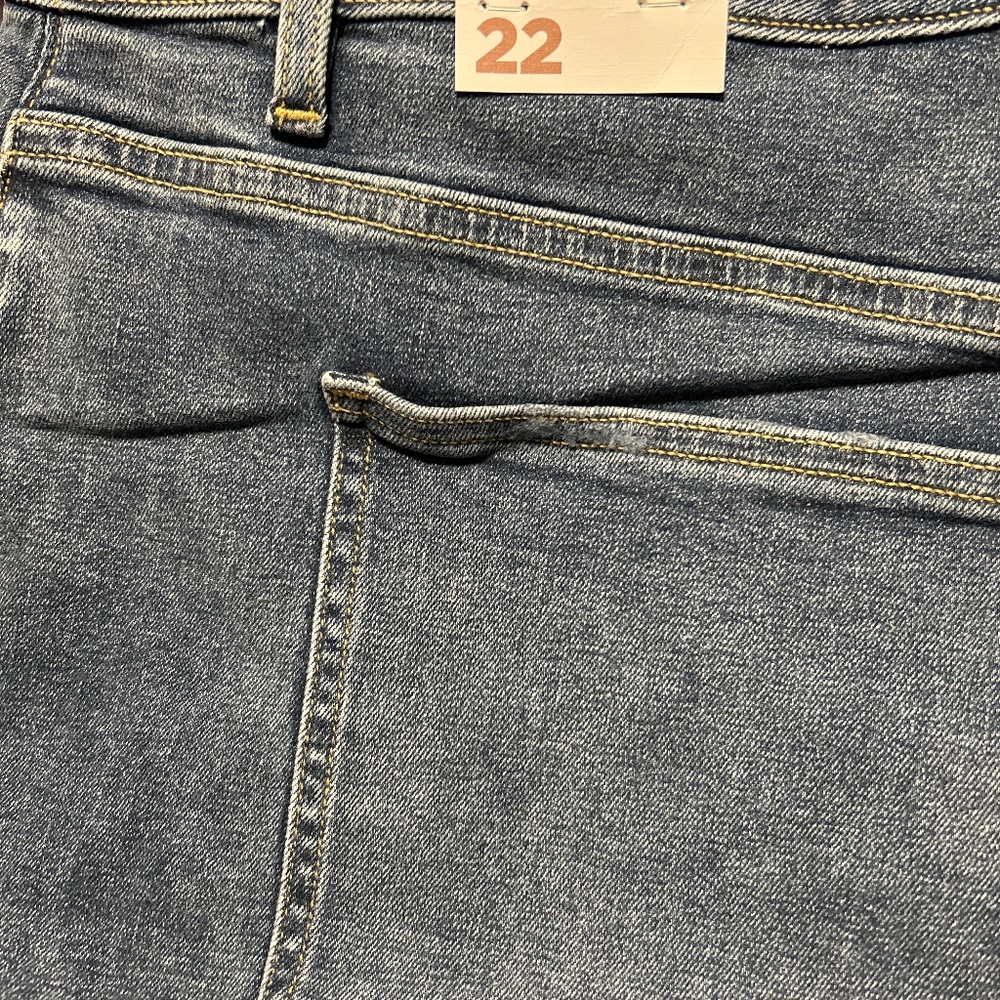 Lane Bryant signature fit boyfriend -mid-rise